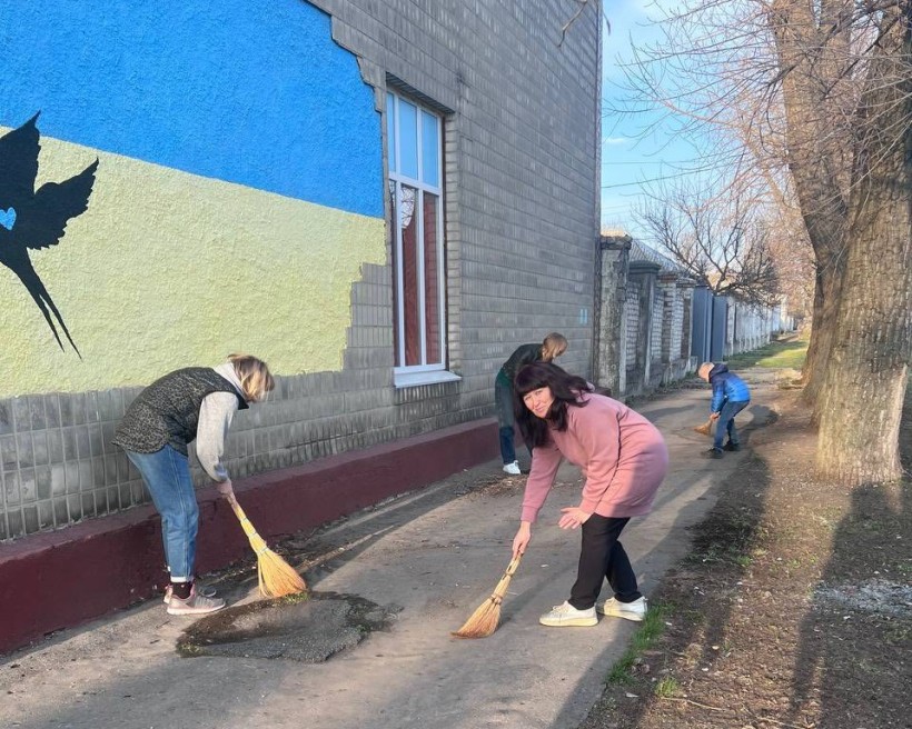 На базі Центру підтримки ВПО «Мирне серце Донеччини» відбулася весняна толока