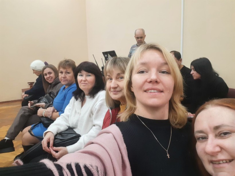 Працівницю відділу освіти Марину Бідну відзначено «За патріотизм і відданість»: у П’ятихатках вшанували військових і волонтерів